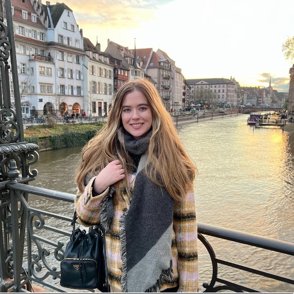 ❤️‍🔥POSHMARK AMBASSADOR ❤️‍🔥 - Picture 2 of 15